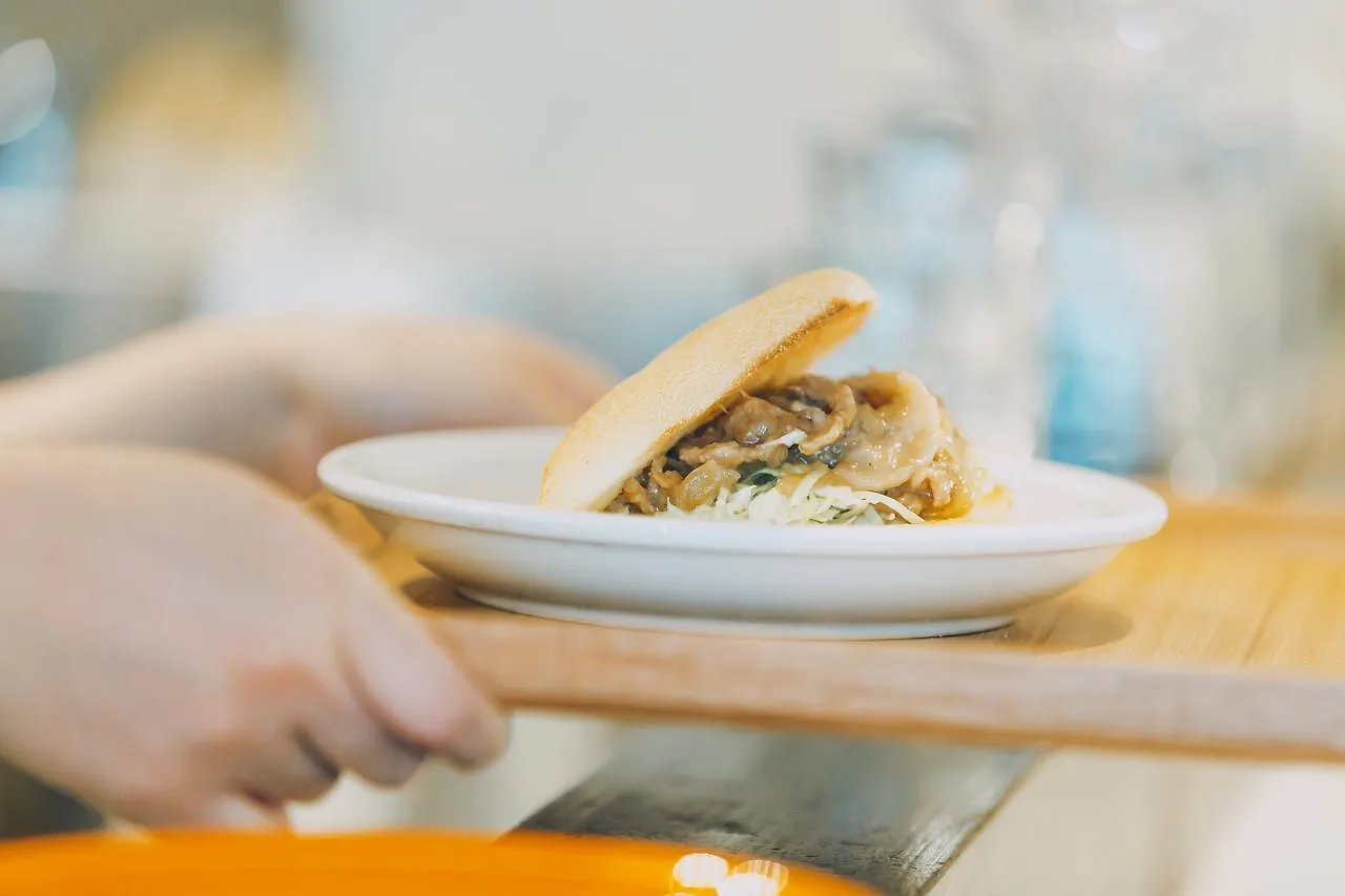 Mezamashi Sandwich Sapporo 0*,  Japan